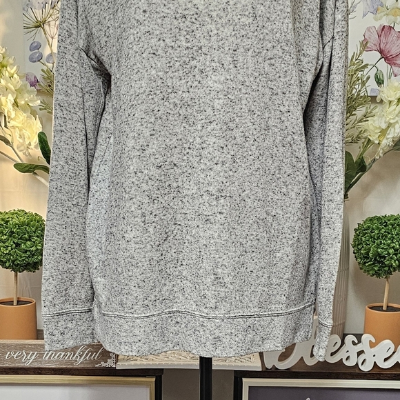 🛑$8🛑 FINAL PRICED ITEM! BUY NOW or BUNDLE TO SAVE MORE! - Picture 4 of 10